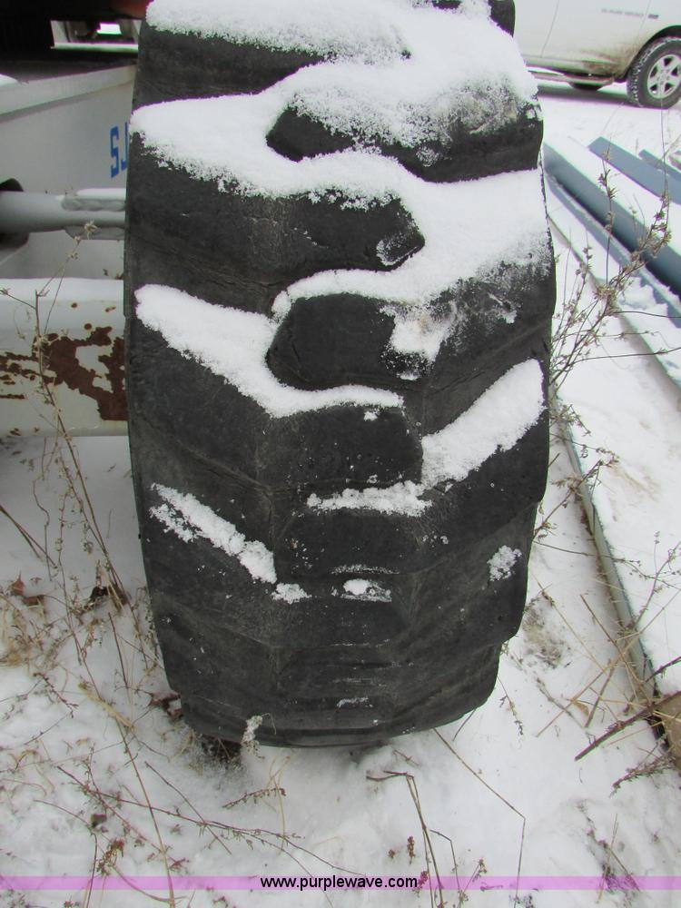 image for item I6662 1999 Sky Jack SJKB-40D boom lift