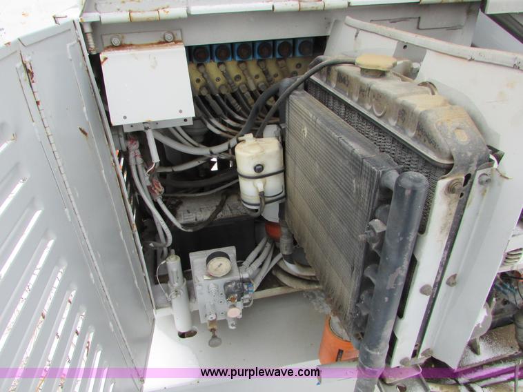 image for item I6662 1999 Sky Jack SJKB-40D boom lift