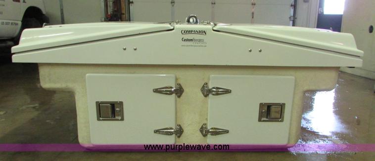 image for item I6663 Companion gun storage and hunting kennel truck box