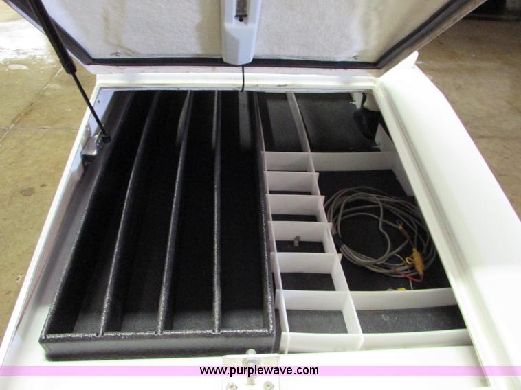 image for item I6663 Companion gun storage and hunting kennel truck box