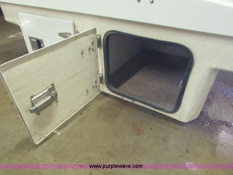 image for item I6663 Companion gun storage and hunting kennel truck box