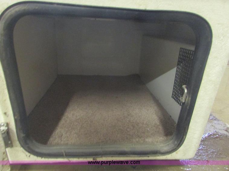 image for item I6663 Companion gun storage and hunting kennel truck box