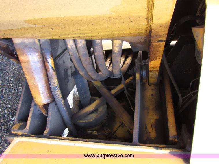 image for item I6666 1978 Ford A12 wheel loader