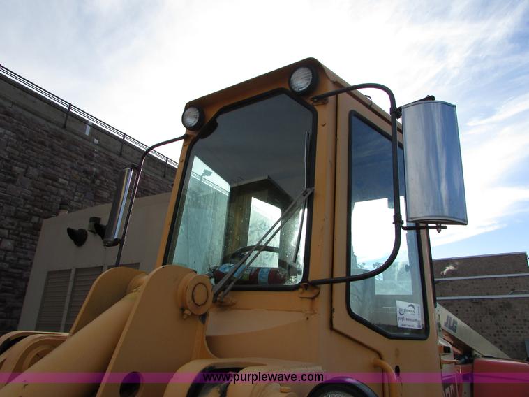 image for item I6666 1978 Ford A12 wheel loader