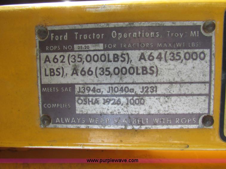 image for item I6666 1978 Ford A12 wheel loader