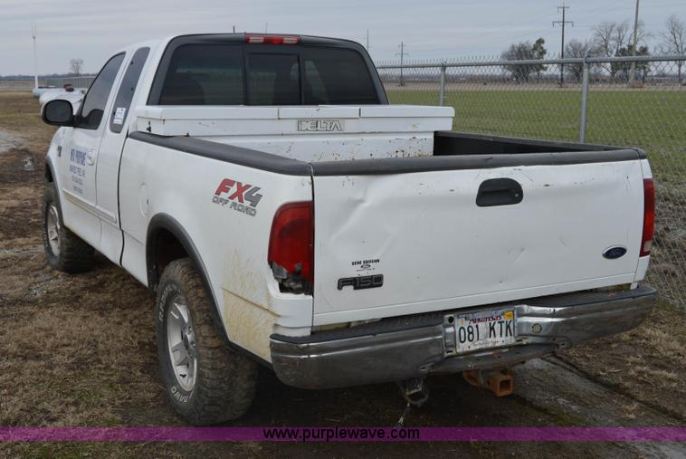 image for item I6862 2003 Ford F150 XLT FX4 SuperCab pickup truck