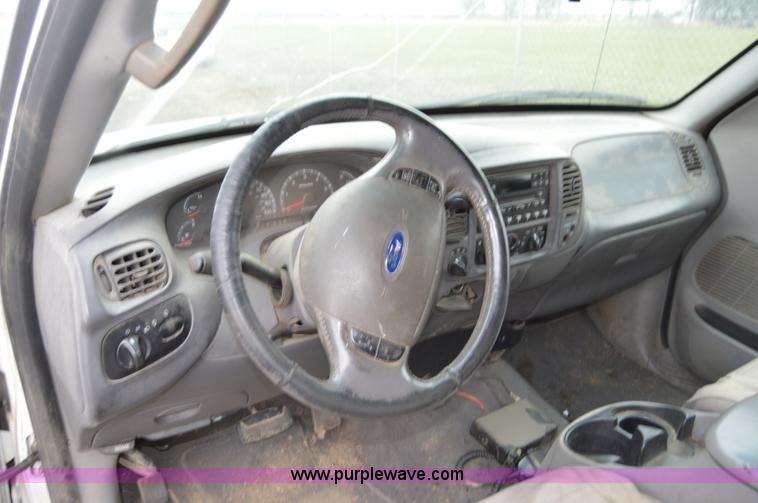 image for item I6862 2003 Ford F150 XLT FX4 SuperCab pickup truck