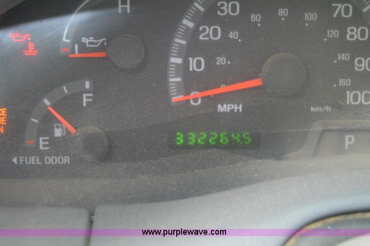 image for item I6862 2003 Ford F150 XLT FX4 SuperCab pickup truck