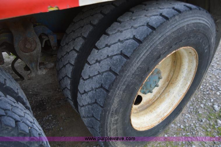 image for item I6864 1989 Freightliner FLD120 fuel truck