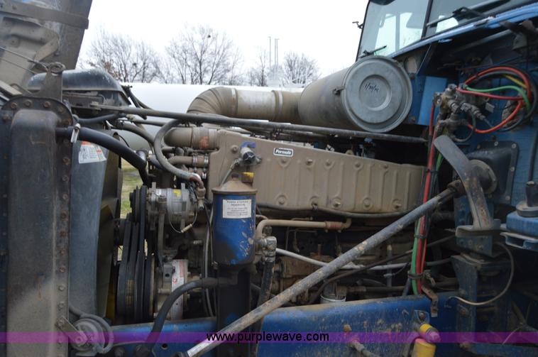 image for item I6864 1989 Freightliner FLD120 fuel truck