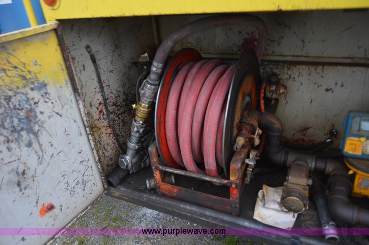 image for item I6864 1989 Freightliner FLD120 fuel truck