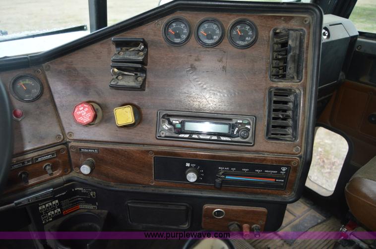 image for item I6864 1989 Freightliner FLD120 fuel truck