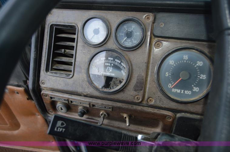 image for item I6864 1989 Freightliner FLD120 fuel truck