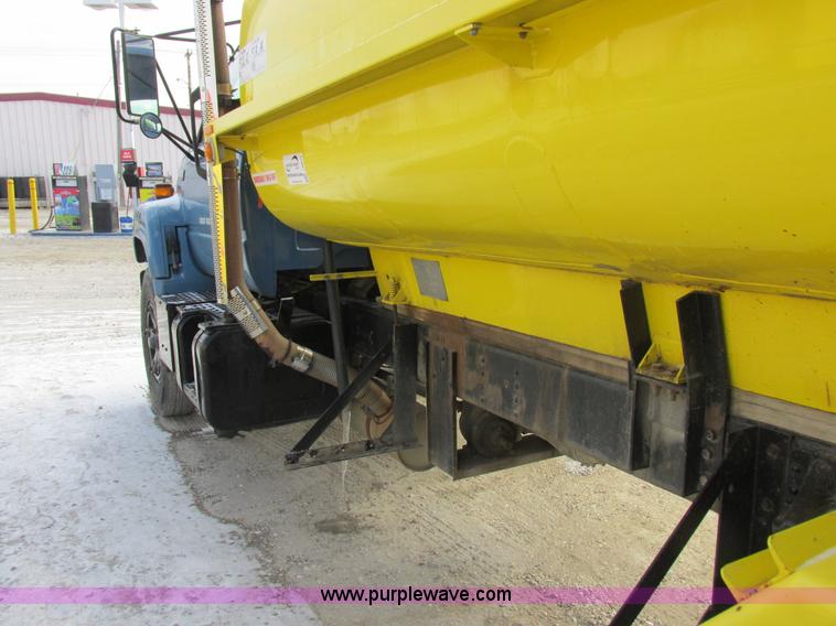 image for item I8811 1993 Chevrolet Kodiak fuel truck