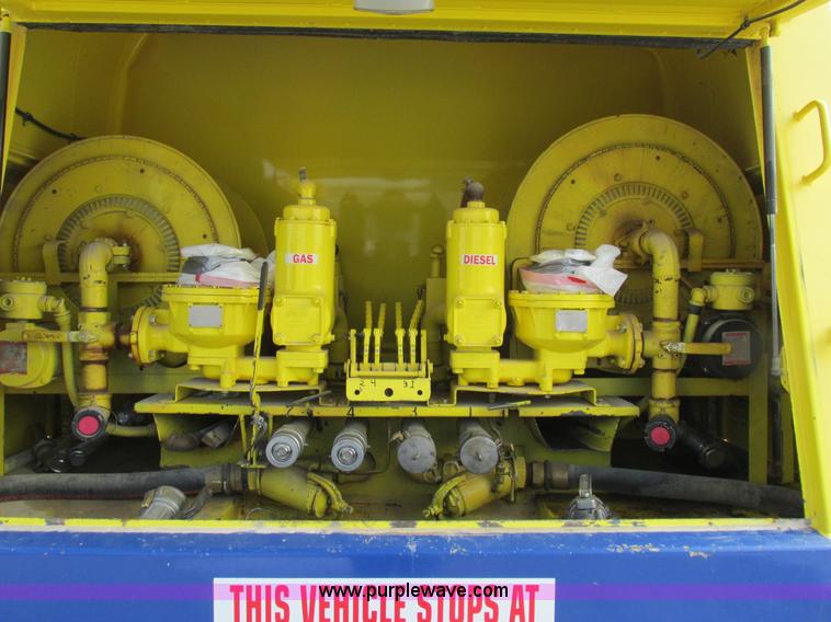 image for item I8811 1993 Chevrolet Kodiak fuel truck