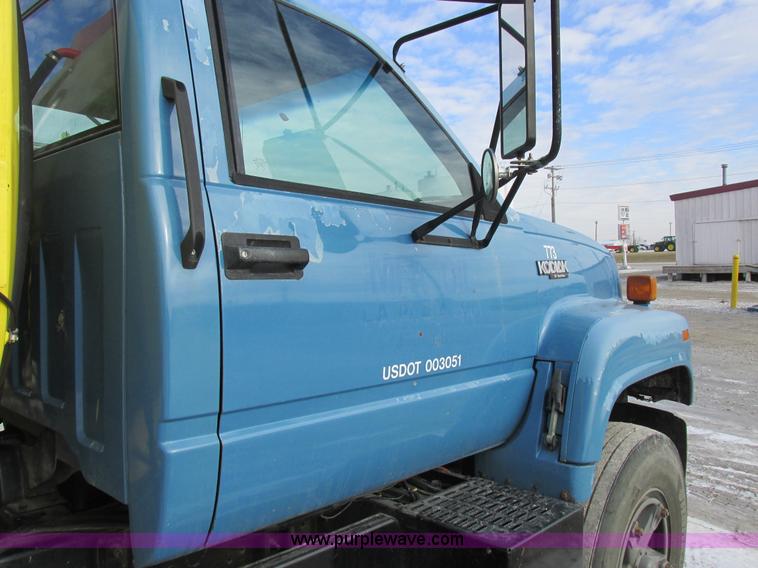 image for item I8811 1993 Chevrolet Kodiak fuel truck