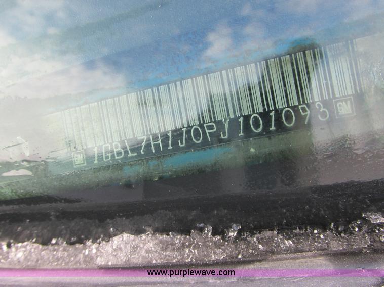 image for item I8811 1993 Chevrolet Kodiak fuel truck