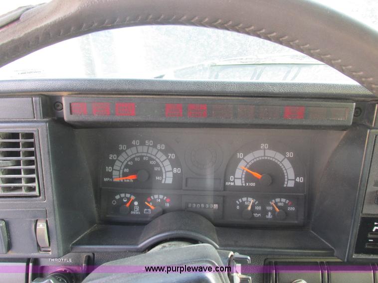 image for item I8811 1993 Chevrolet Kodiak fuel truck