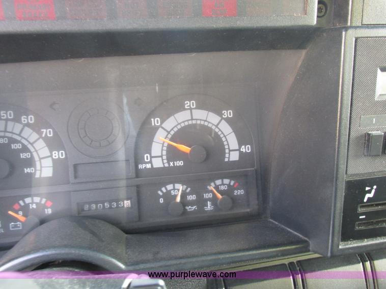 image for item I8811 1993 Chevrolet Kodiak fuel truck