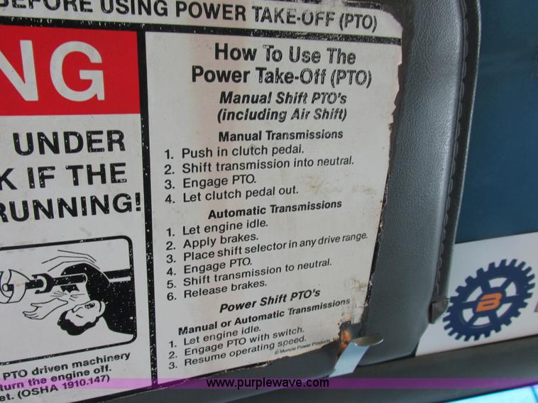 image for item I8811 1993 Chevrolet Kodiak fuel truck