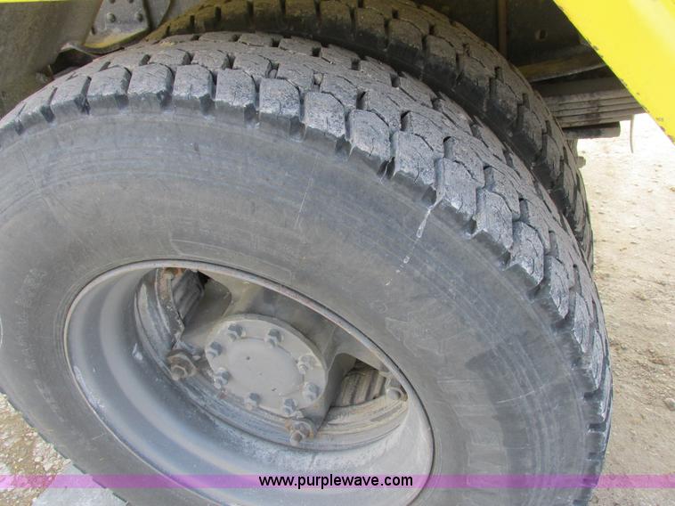 image for item I8811 1993 Chevrolet Kodiak fuel truck