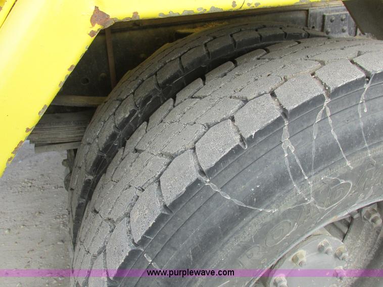 image for item I8811 1993 Chevrolet Kodiak fuel truck