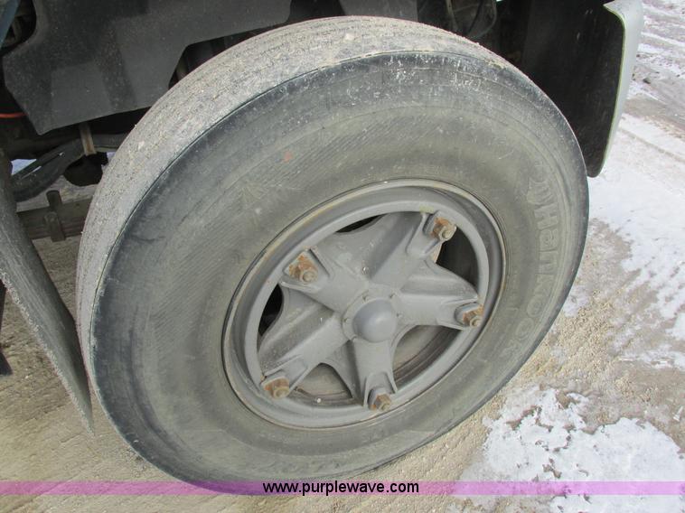 image for item I8811 1993 Chevrolet Kodiak fuel truck