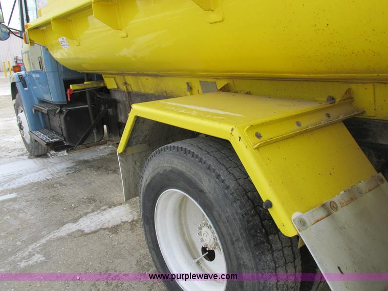 image for item I8812 1999 Freightliner FL70 fuel truck