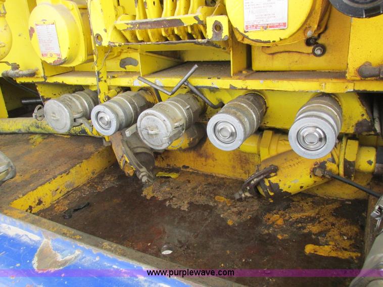 image for item I8812 1999 Freightliner FL70 fuel truck