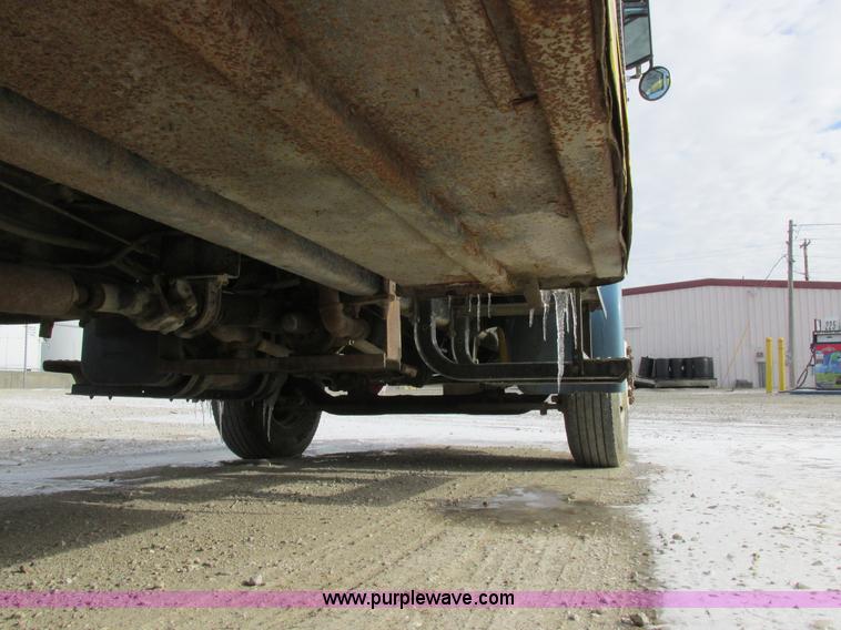 image for item I8812 1999 Freightliner FL70 fuel truck