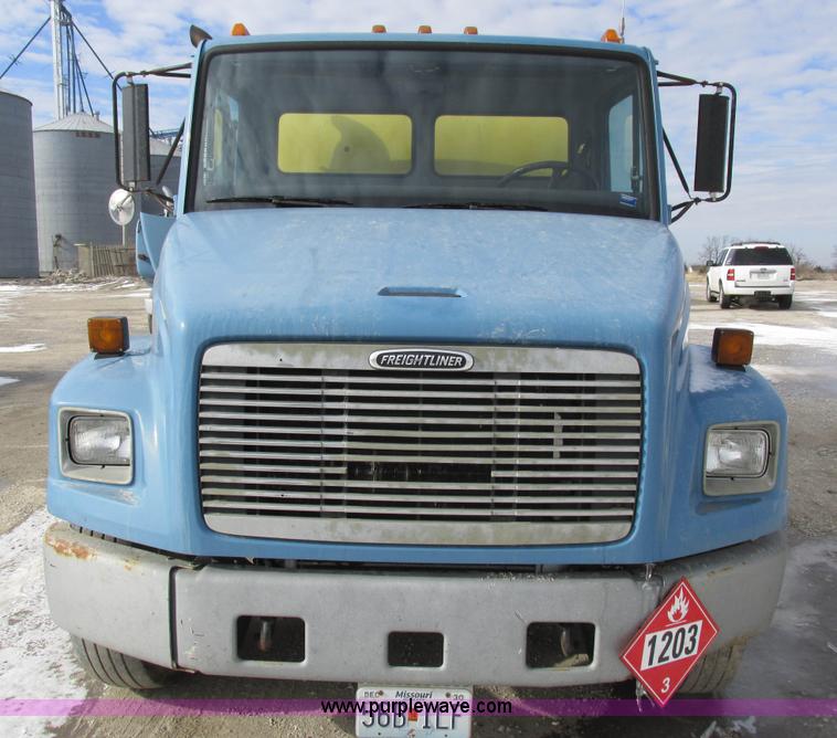 image for item I8813 1998 Freightliner FL70 fuel truck