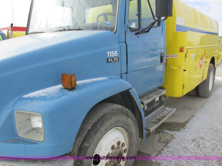 image for item I8813 1998 Freightliner FL70 fuel truck