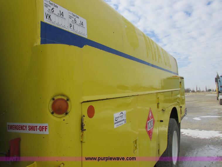 image for item I8813 1998 Freightliner FL70 fuel truck