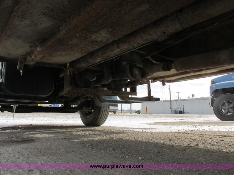 image for item I8813 1998 Freightliner FL70 fuel truck