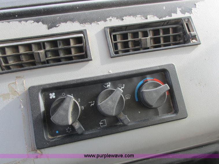 image for item I8813 1998 Freightliner FL70 fuel truck