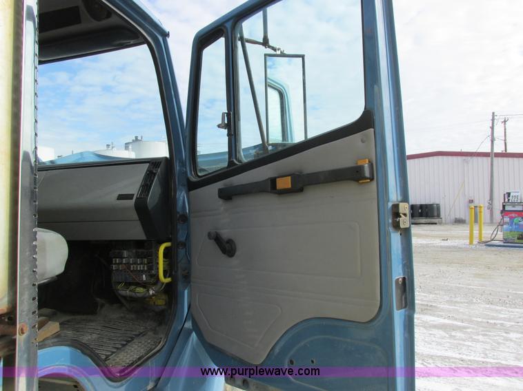 image for item I8813 1998 Freightliner FL70 fuel truck