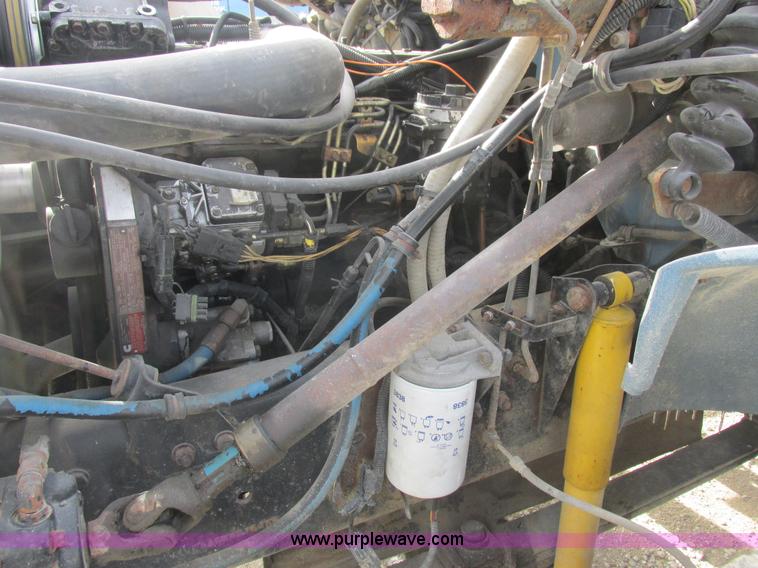 image for item I8813 1998 Freightliner FL70 fuel truck