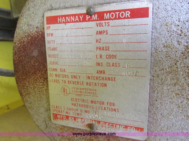 image for item I8814 2000 Freightliner FL70 fuel truck