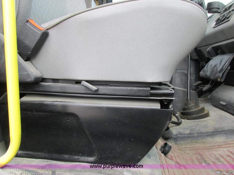 image for item I8814 2000 Freightliner FL70 fuel truck