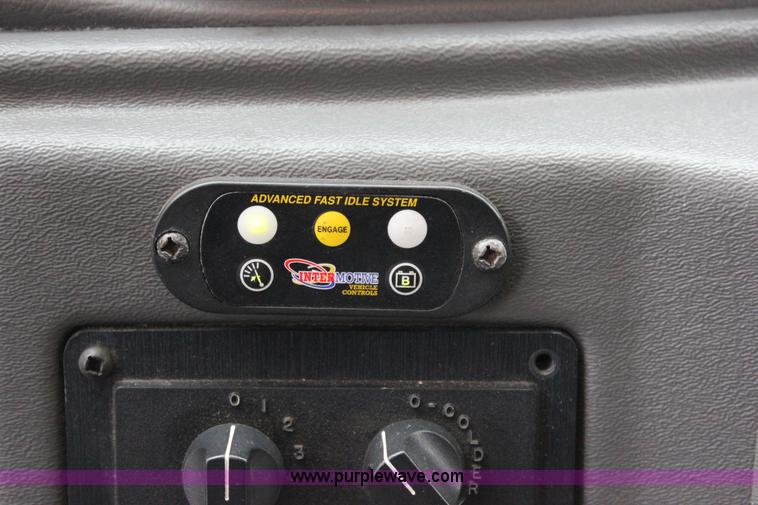 image for item J2313 2007 Ford E450 bus