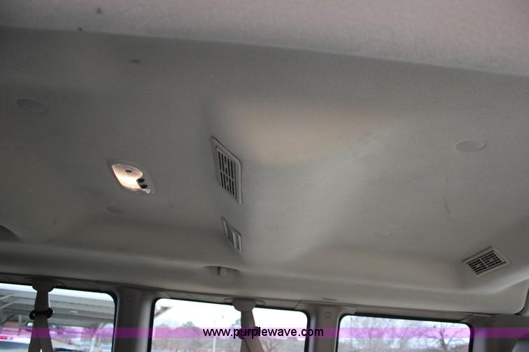 image for item J2315 2010 Chevrolet Express 3500 LS Extended van