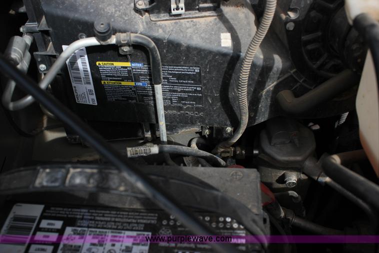 image for item J2317 2007 Chevrolet Express 3500 van