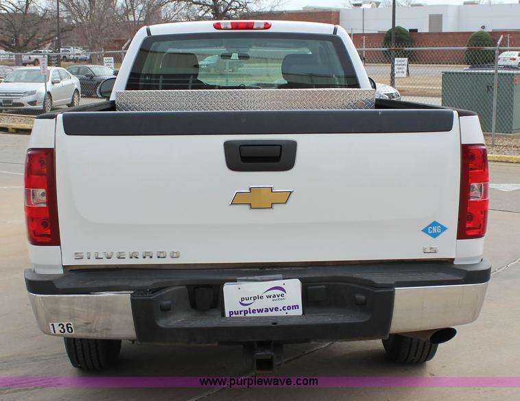 image for item J2320 2010 Chevrolet Silverado 2500HD LS Ext. Cab pickup truck