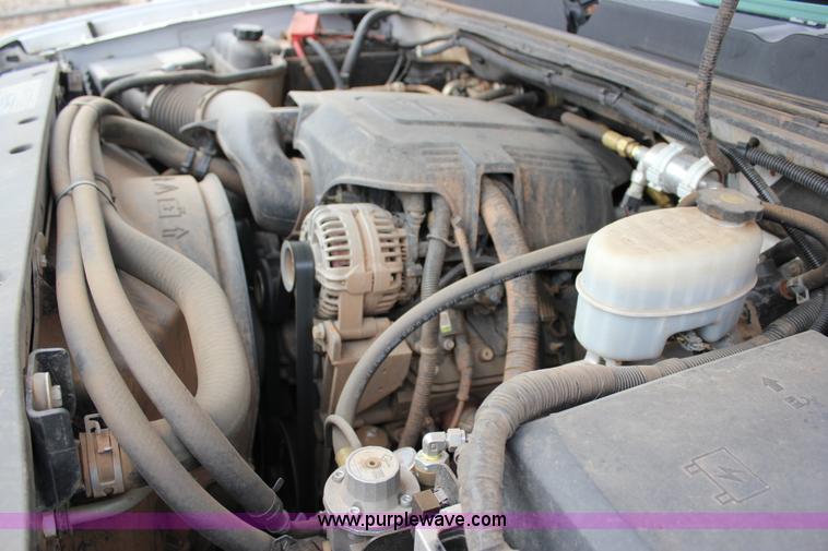 image for item J2320 2010 Chevrolet Silverado 2500HD LS Ext. Cab pickup truck