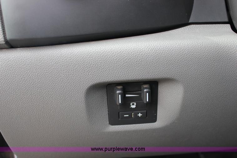 image for item J2321 2010 Chevrolet Silverado 2500HD LS Ext. Cab pickup truck