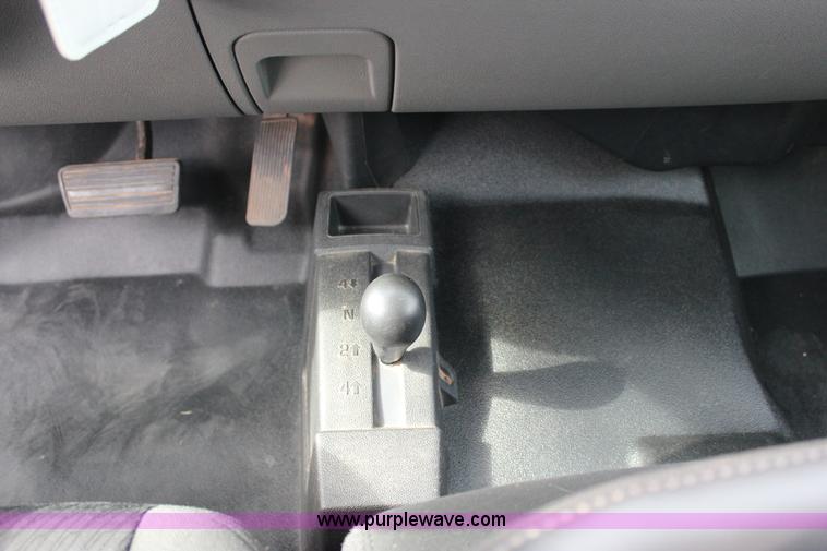 image for item J2321 2010 Chevrolet Silverado 2500HD LS Ext. Cab pickup truck