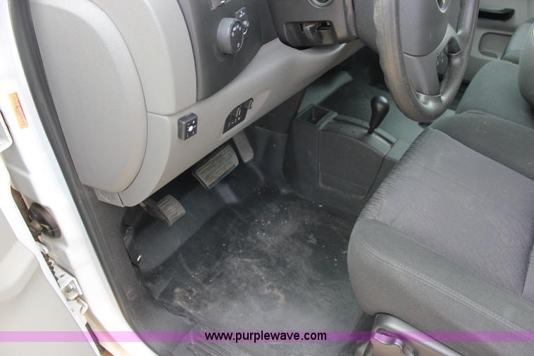 image for item J2322 2010 Chevrolet Silverado 2500HD LS Ext. Cab pickup truck