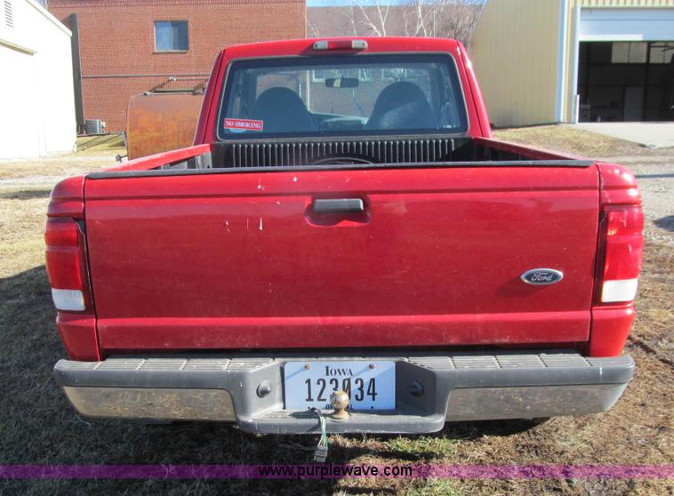image for item J3312 2000 Ford Ranger XLT SuperCab pickup truck