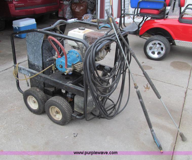 image for item J3316 MTM pressure washer