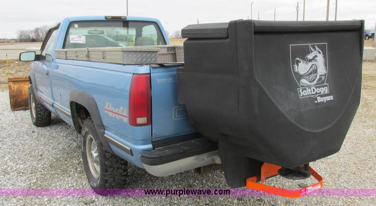 image for item K2010 1996 Chevrolet Cheyenne 2500 pickup truck